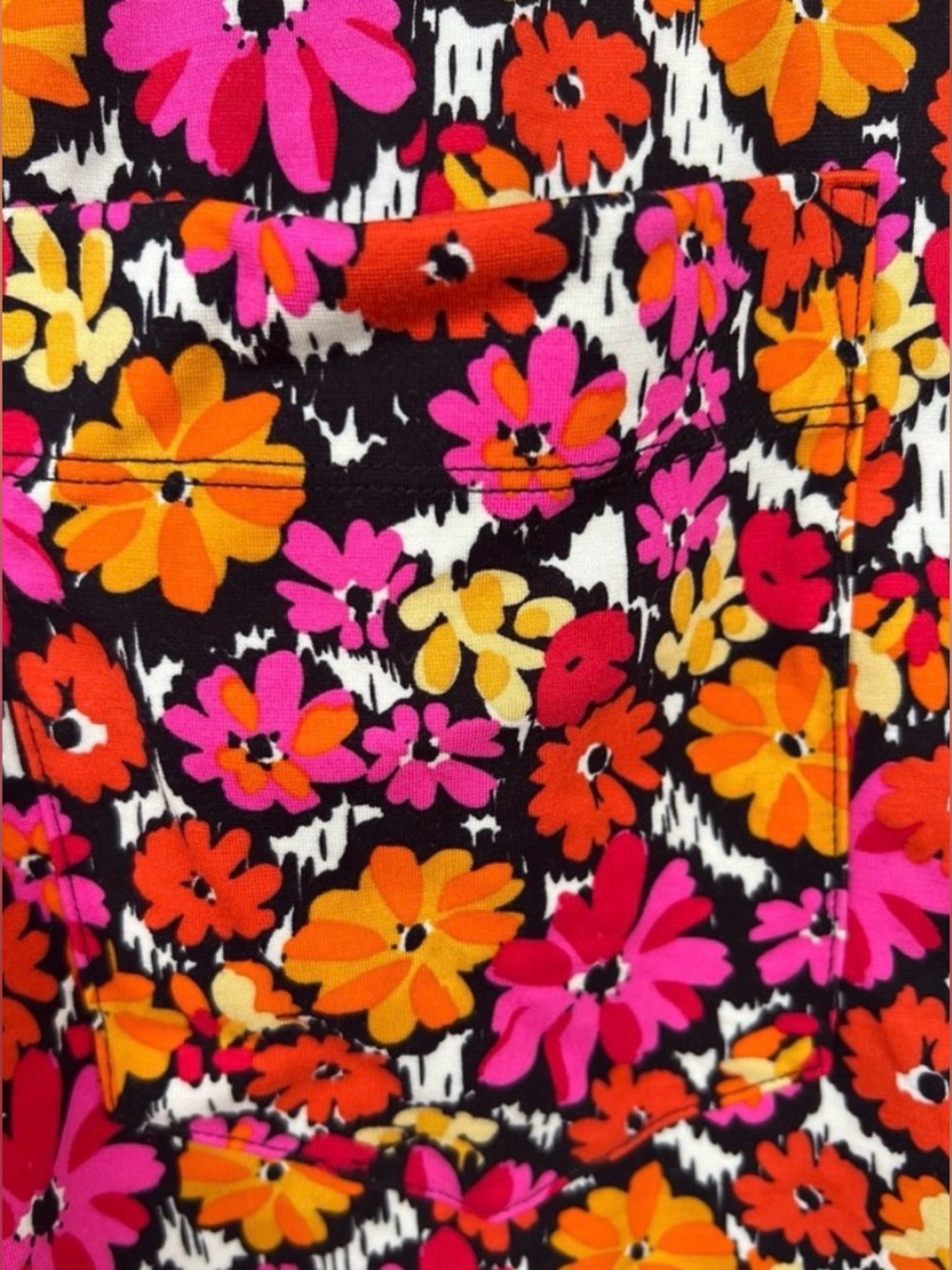Cabi Chance Floral Colorful Shorts M - Picture 5 of 10
